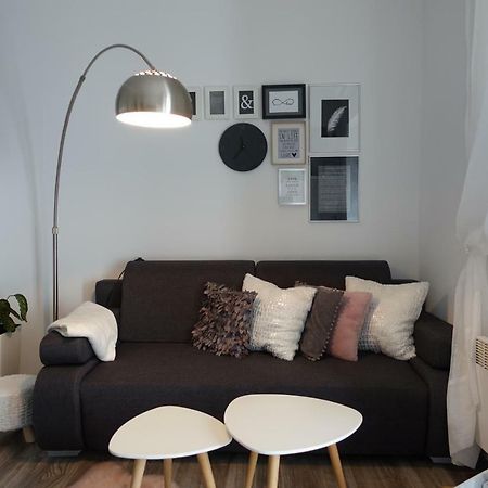 Apartman Maja Bol Zewnętrze zdjęcie