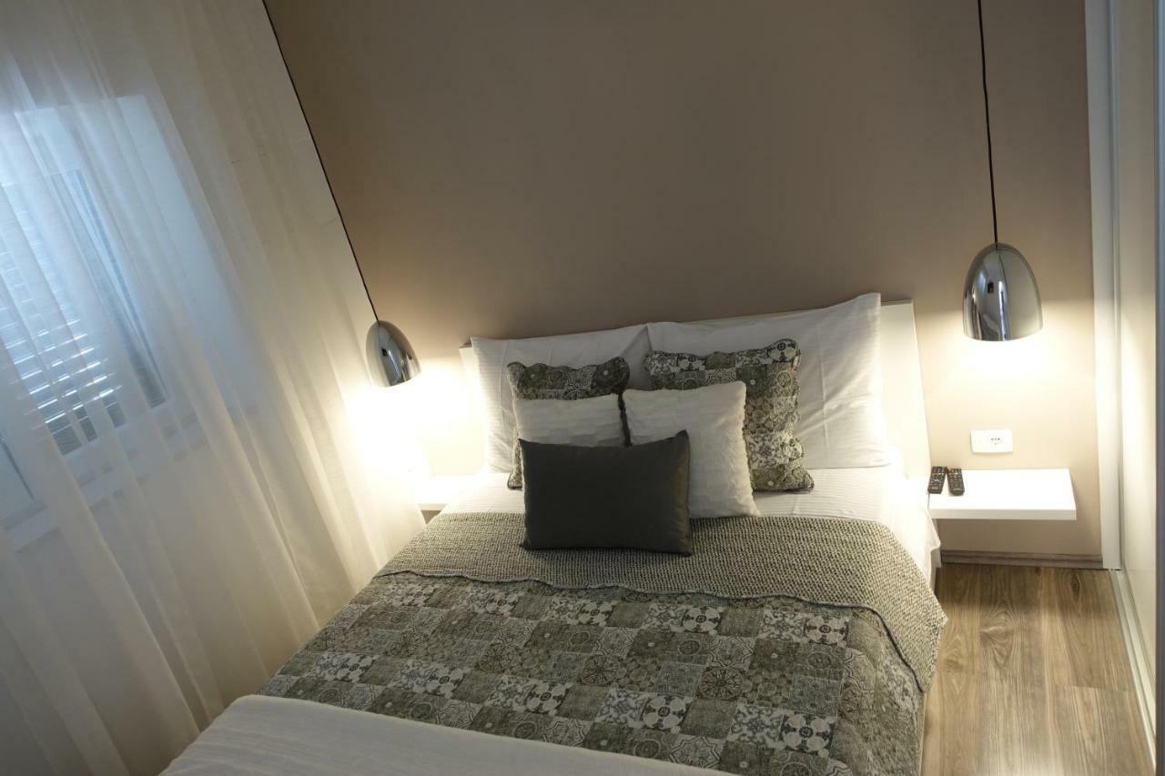 Apartman Maja Bol Zewnętrze zdjęcie